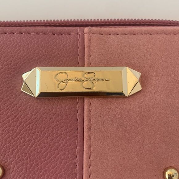 Jessica Simpson Pink Wallet Wristlet Gold Studs Holds 21 Cards - Picture 3 of 9